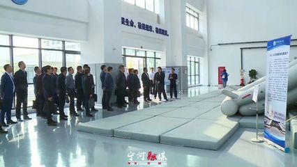 全力以赴抓经济 巩固向上向好发展态势 区委常委会(扩大)会议暨经济工作现场会议召开